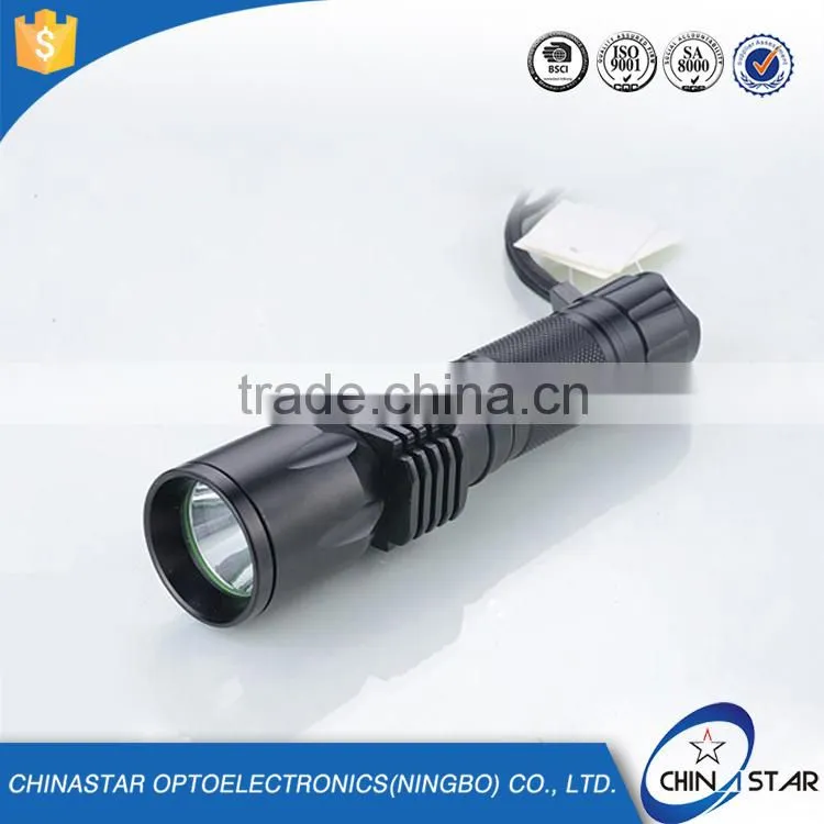 10W Rechargeable CREE Super Bright Flashlight with Phone Charging Funtion
