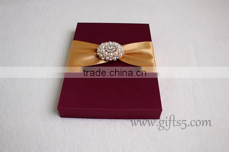 Luxury Fuchsia wedding invitation gift boxes in handmade