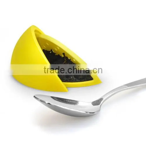 Novelty new design lemon shape silicone tea infuser