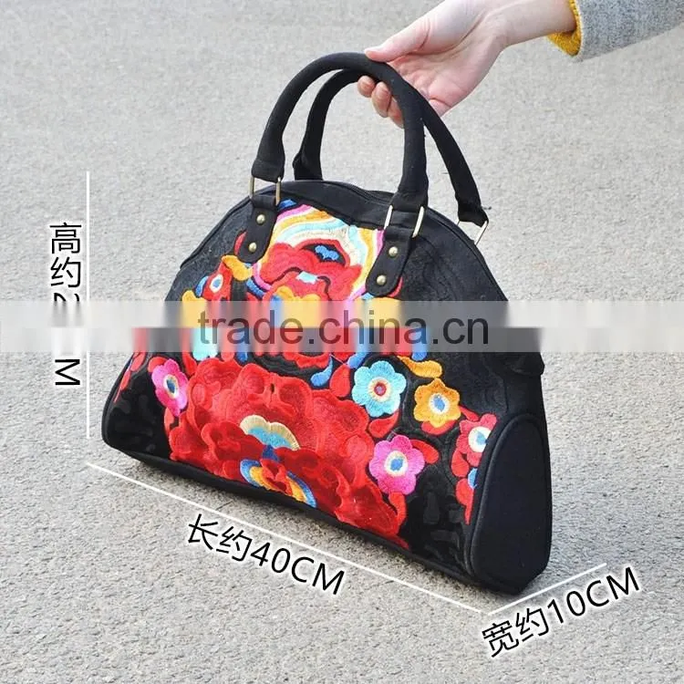 Famous Designer Handbag Canvas Women Red Shell Tote Bag with embroidery