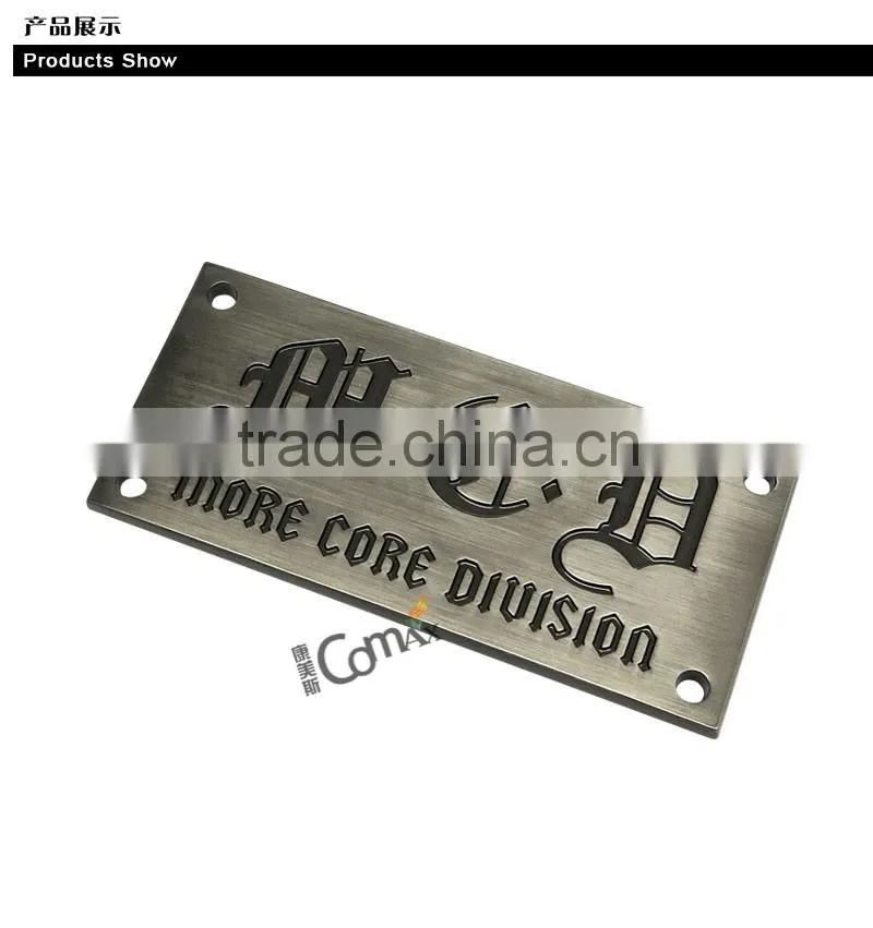 2015 new design debossed zinc alloy brushed gunmetal jeans metal label