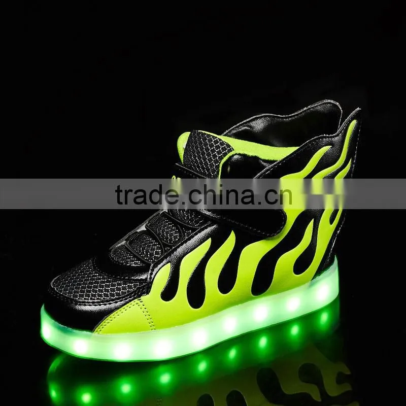 led shoes Charming Flat Lace Up Comfortable kids Led Shoes With PU Wings
