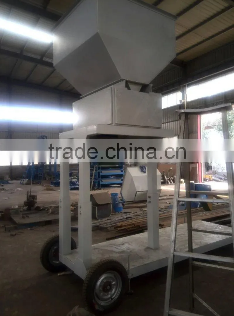 Sawdust pellet scale packing machine/automatic electronic scale packing machine for compound fertilizer