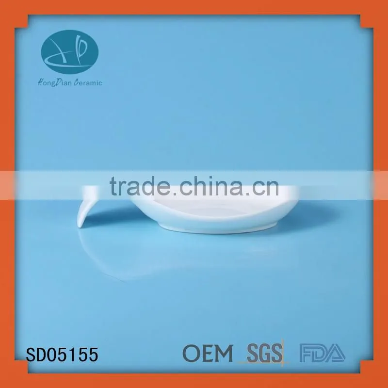 Professional manufacturer unique design big ceramic custom spoon ,white ceramic dessert spoon,serving spoon,Spoons Flatware
