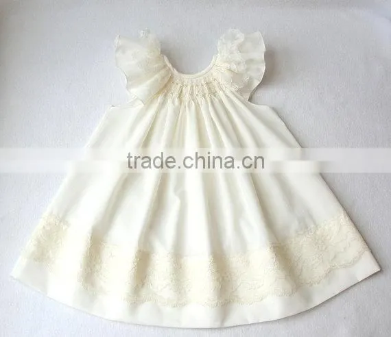 Wholeasle Little Girls Ivory Pearl Handmade Smocked Dress