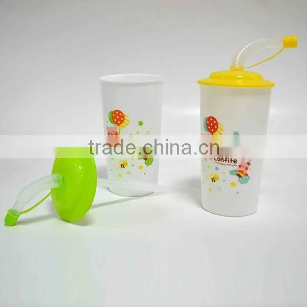 hot sale kids plastic cup with straw