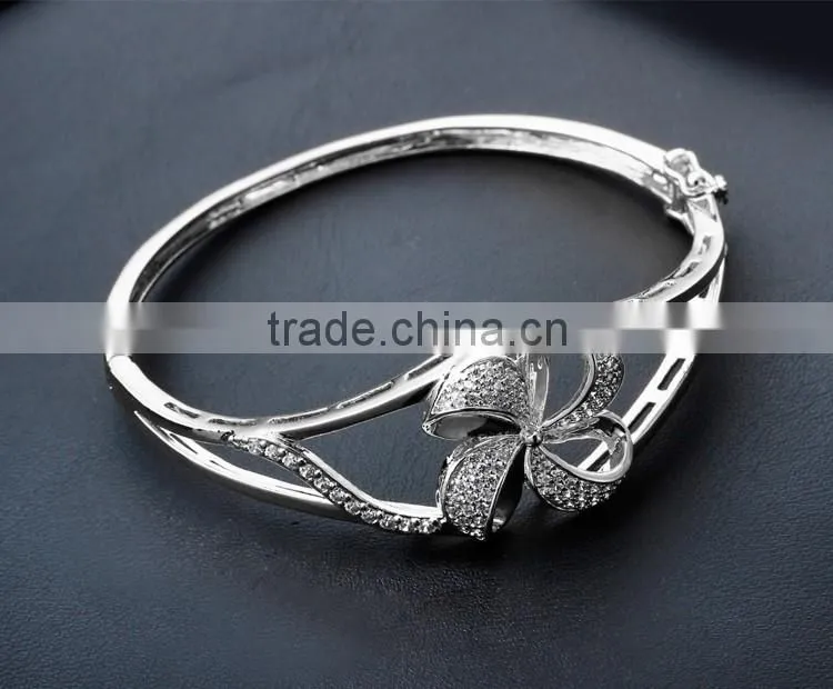 New Chinese Style Jewelry Windmill Shape Best Gift for Women 18K Gold Plated Bangle