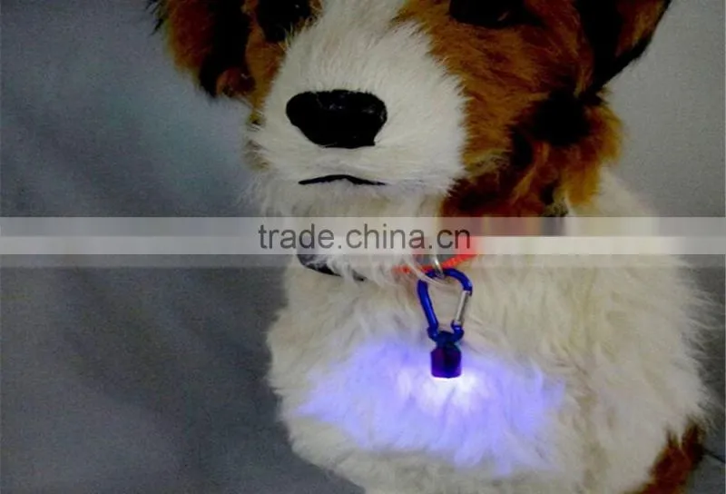 Promotion Gift Pet Neck Location LED Flash Light Carabiner Lamp