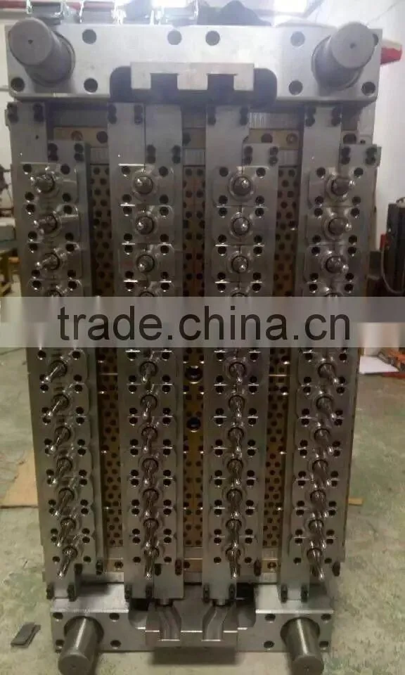 PET preform mould