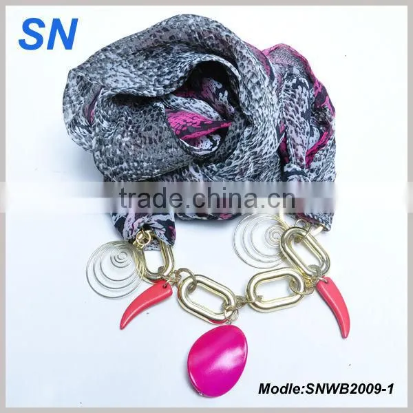 The new fashion 2015 necklace scarf