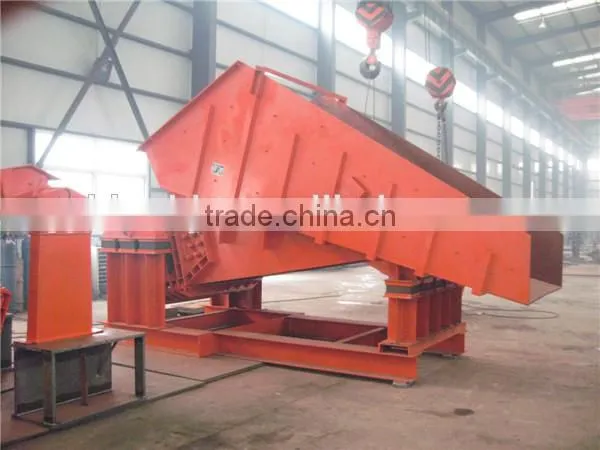 Professional seated type vibrating feeder for mine