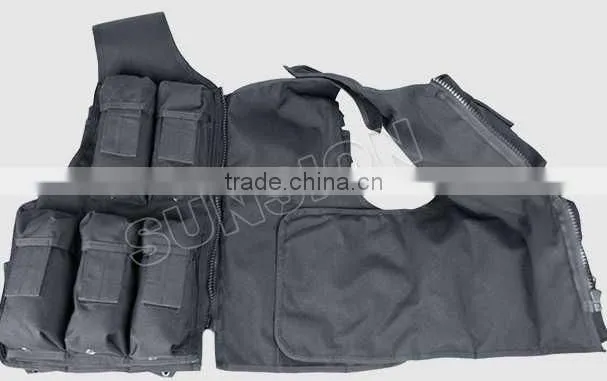 Military Tactical Vest with pouch convenient