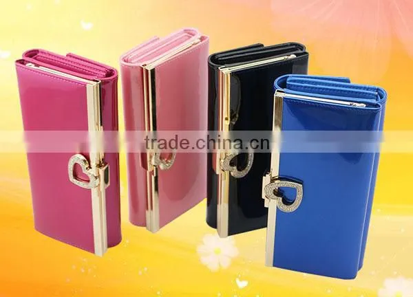 Luxury style cute rhinestone clutch leather travel wallet and purse for women with elegant apperance