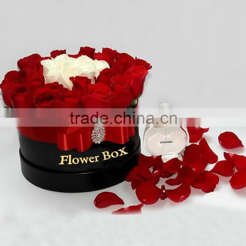 Luxury single rose packaging box with magnetic lid