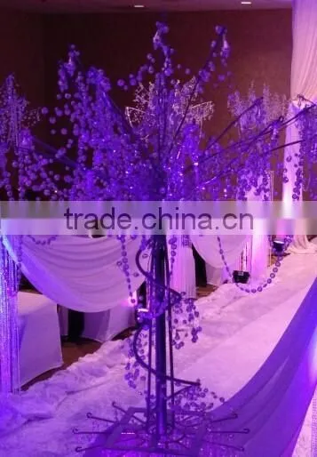 wedding table tree centerpieces for Christmas or wedding centerpiece with light
