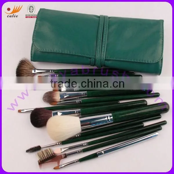 Travel Makeup/Cosmetic Brush Set