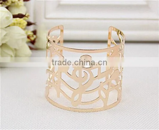 South Korean round hollow women bangles with gold plated