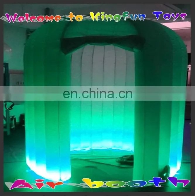 White inflatable divider wall