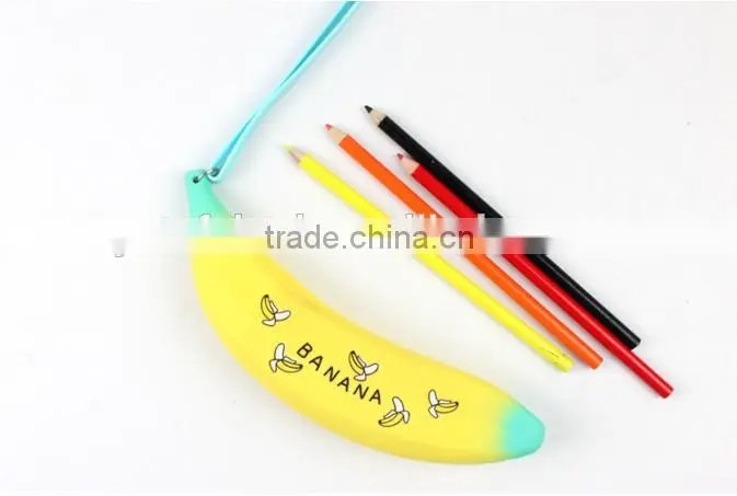 Wholesale durable Banana Shape Silicone Pencil Bag School ,Silicone Office pencil case bag Zipper Silicone Pencil Bags