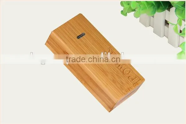 OEM bamboo case Samsung Huawei Xiaomi smart mobile portable power bank 2600mah~5200mah