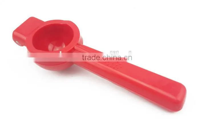 Stainless steel hand lemon squeezer