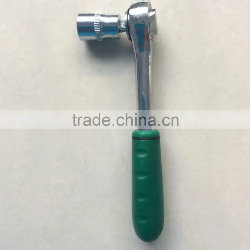 10mm 3/8'' rubber handle ratchet spanner wrench