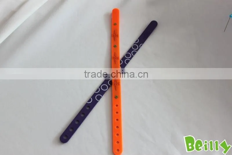 Fashion style high quality factory manufacture silicone bracelets