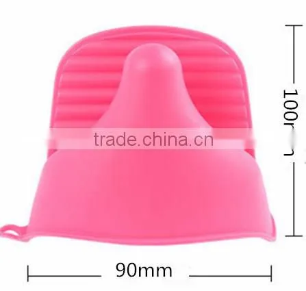 Crocodile shape high temperature silicone oven mitts