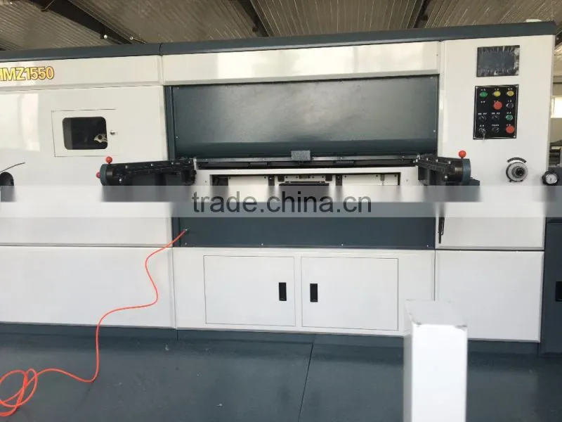 Automatic flat bed die cutting machine with heating syestem