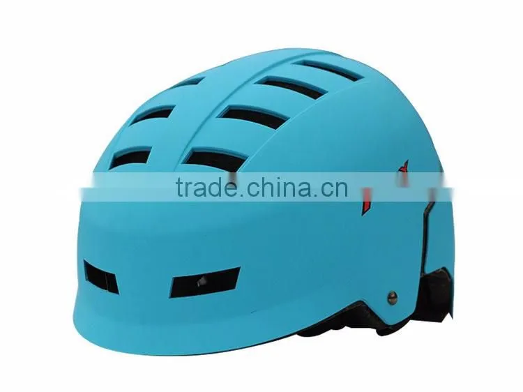 Modern Classic Style Widely Used Climbing Helmet