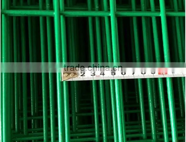 China safety mesh fence/Crash Barrier