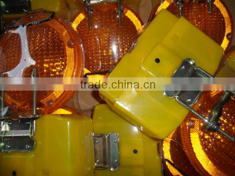 Traffic roadblock lamp