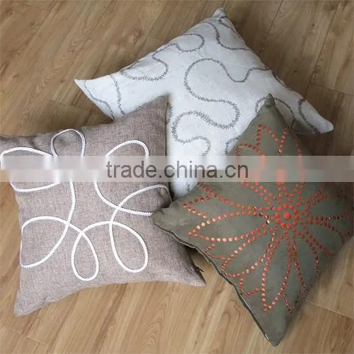 15010607 embroidery cushion