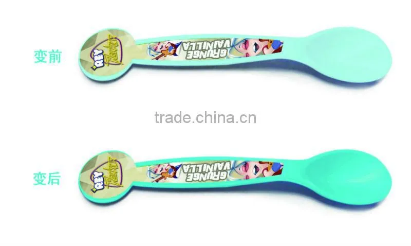 Ice Cream Plastic Spoon Changing Color