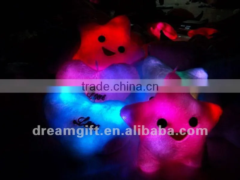 2012 new LED product LED flashing pillow included battery light up your room