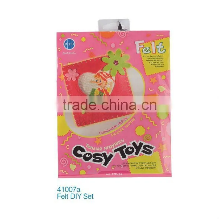 D&D Elegant Felt DIY Set (41007a)