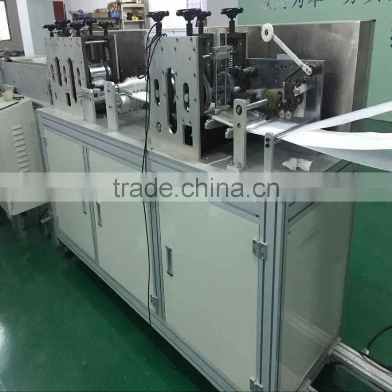 Nonwoven face mask making machine