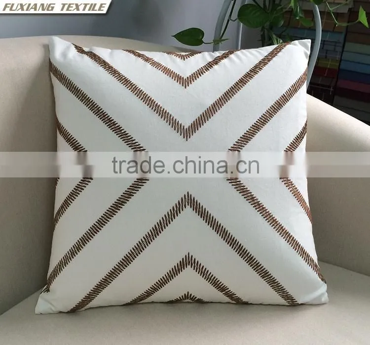applique embroider pillow