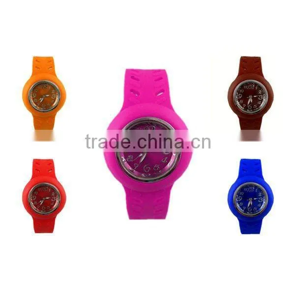 New Popular Design Peach Red Silicone Quartz Movt Ladies Watch