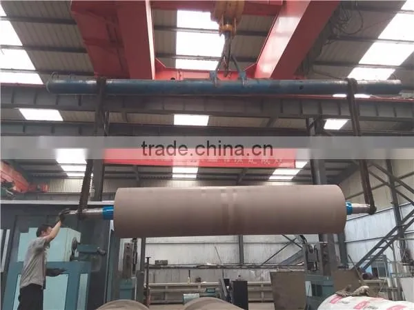Sizing rolls for the paper industry