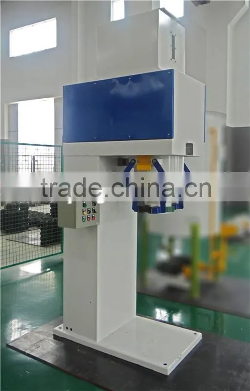 simple structure and correction animal feed bag packing machine with long service time