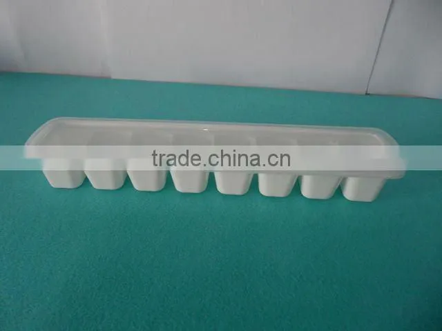8 lattices Plastic PP Ice Mold with lid