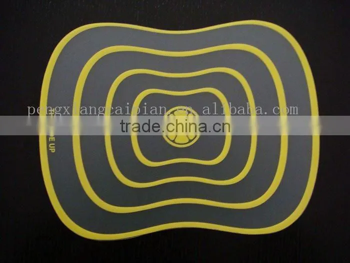 plastic chopping board