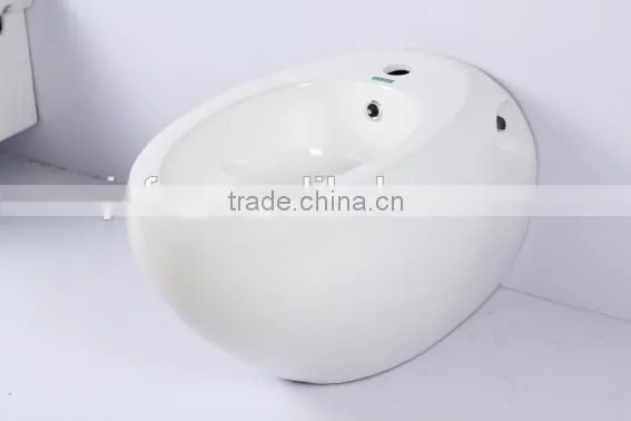 4629 Hot selling Ceramic bathroom Bidet
