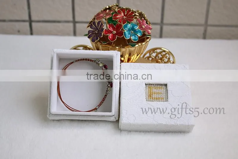 Handmade wedding jewelry gift boxes with beaded name plate of E