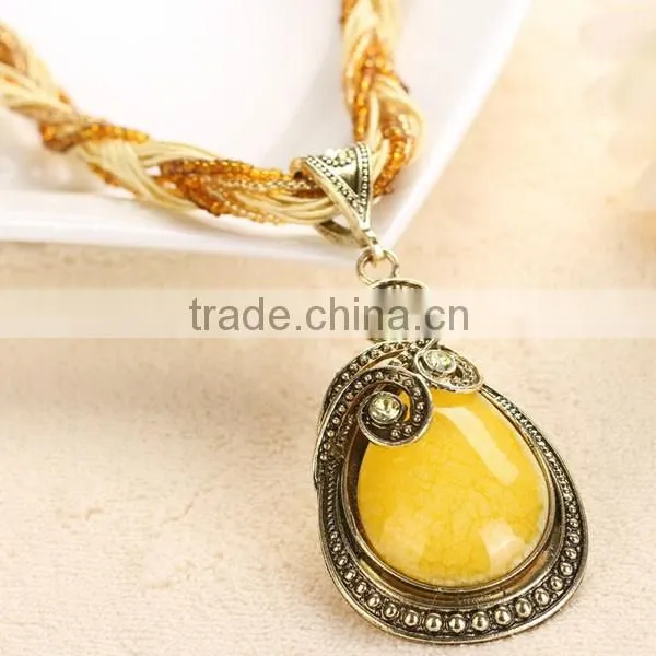 Women Vintage Water Drop Stone Pendant Necklace