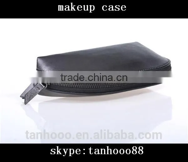Fashion Style Black Shell Shape Leather Makeup Bags Cases