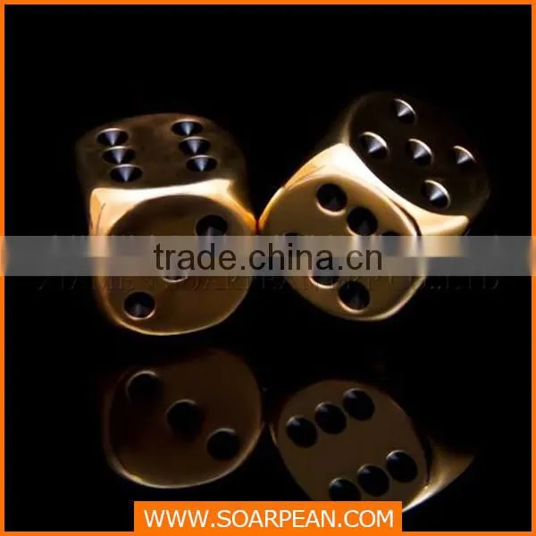 Shop window dislays golden fiberglass custom bulk dice wholesale