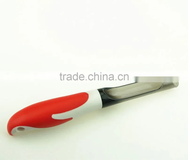 31013 New Penguin Handle Kitchen gadget Fruit Corner