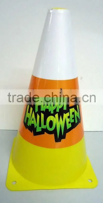 Plastic toy cones